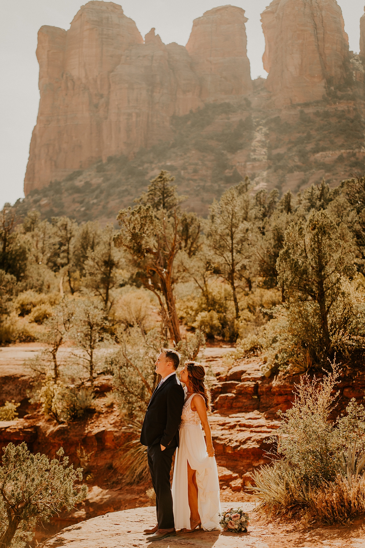 stunning-sedona-elopement-in-the-red-rocks-allison-slater-photography 21.jpg