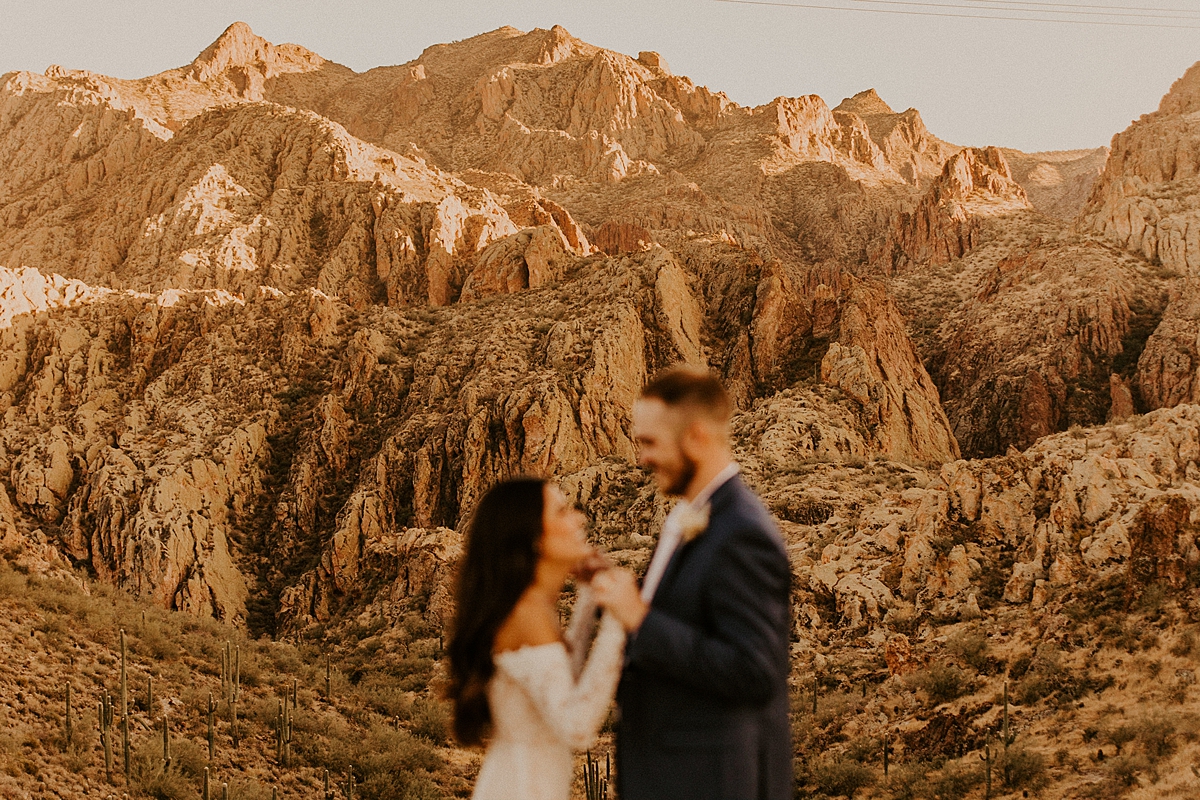 Intimate-elopement-in-superstition-mountain-wilderness-allison-slater-photography69.jpg