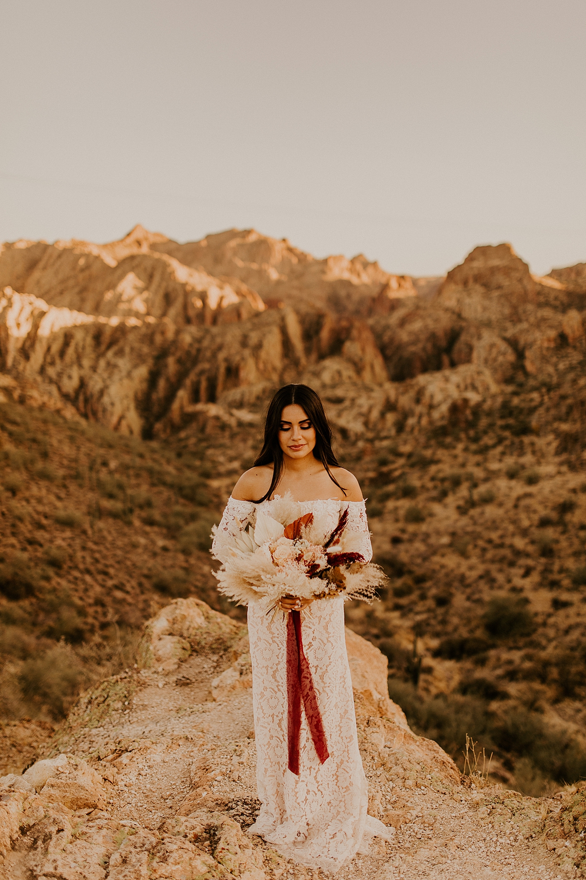 Intimate-elopement-in-superstition-mountain-wilderness-allison-slater-photography71.jpg